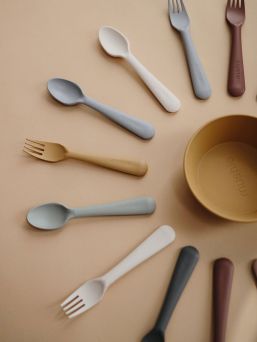 Mushie - gaffel & sked - Vanilla