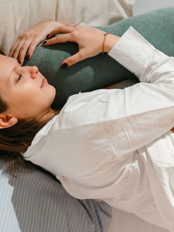 Buddy amningskudde / kroppskudde, corduroy green