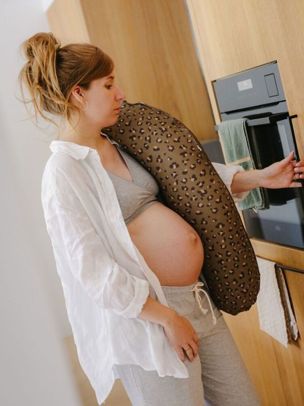 Buddy amningskudde / kroppskudde, leopard bronze