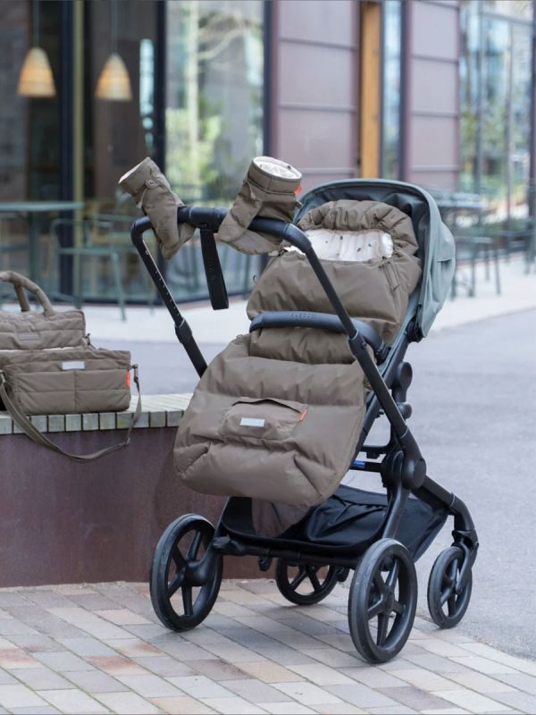 Done by Deer Winter varm babytermopåse för barnvagnar och sittvagnar - vindtät och vattenavvisande vintertermopåse.