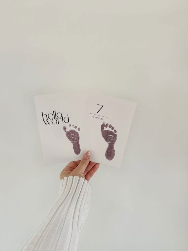 Hello World - Bläcklösa Milestone Cards