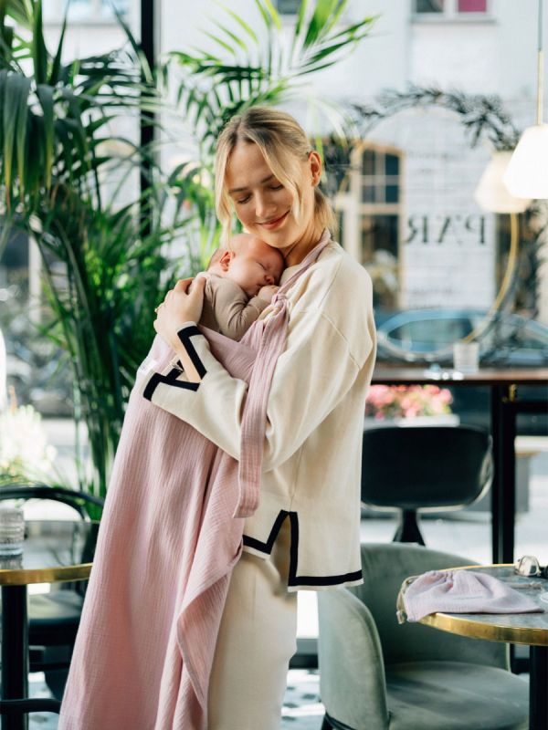 Amningsskydd för avskildhet, Blush
