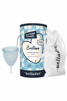 Belladot Evelina menskopp är en extra mjuk menskopp tillverkad av medicinskt silikon. Du kan tryggt använda Belladot Evelina när du sover, tränar, simmar eller är på resa.