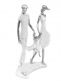 Familjeomfamning – dekorativ skulptur