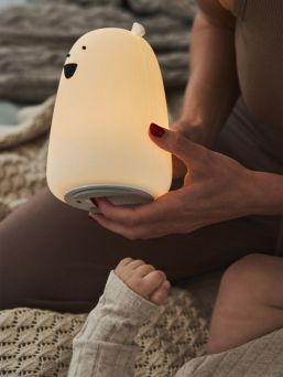 Rabbit & Friends björnnattlampa med klappfunktion