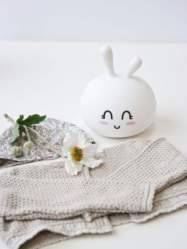 Rabbit & Friends Söt Kaninlampa – Silikonnattlampa med 7 färger
