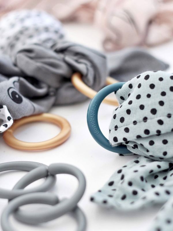 Leksaksringar / fästringar 10 st – Done by Deer