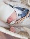 Graviditetsälva trendiga, säker och god kvalitet napphållare. Napphållare håller nappen nära barnet. Napphållare förhindrar droppande, när nappen ofta blir smutsiga eller förloras. 