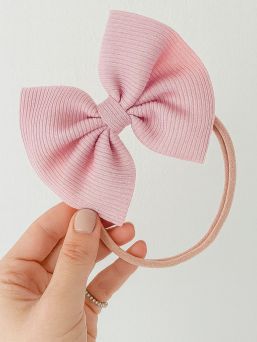 Baby rosettband – mjukt och elastiskt hårband, Old Pink