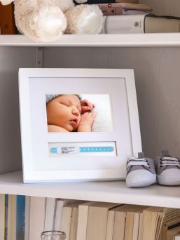 Pearhead - Baby hospital bracelet memorial frame