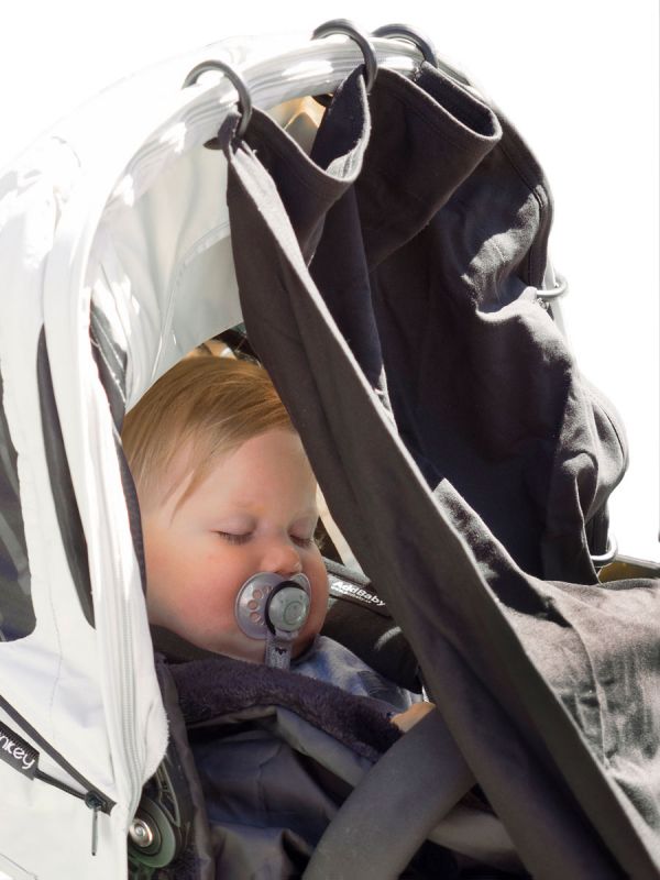 AddBaby - barnvagnsgardin, svart