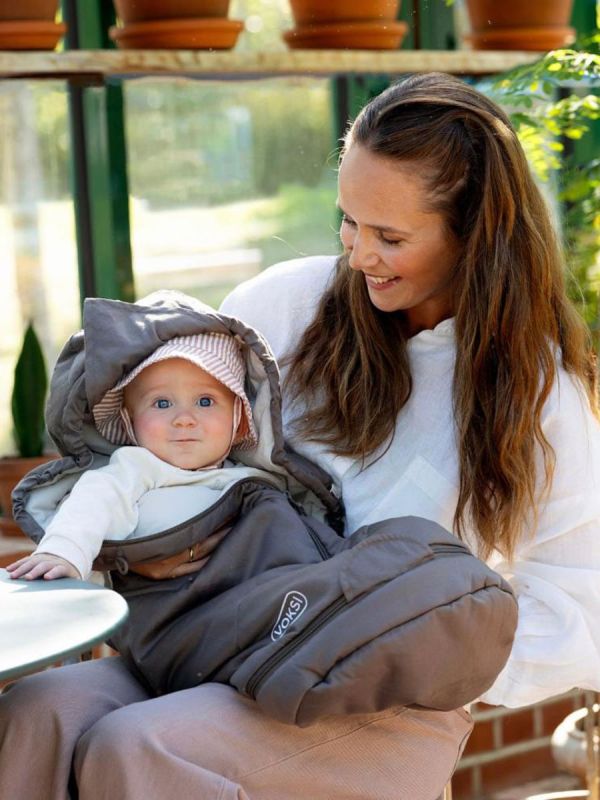 VOKSI - Sky Light lättviktssovsäck 0–4å, Walnut