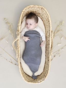ILADO Paris merinoull Baby Cocoon för bebis.Baby Cocoon kramar din bebis försiktigt och ger en bekväm och säker känsla.