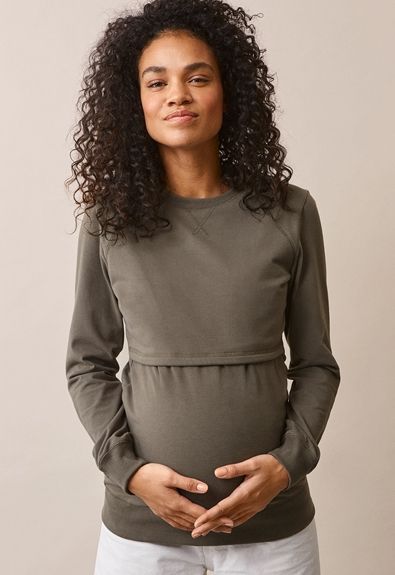 BOOB DESIGN Amningsskjorta B-Warmer Sweatshirt håller bröstet varmt både under studsande vinterfrost och på sommarkvällar. Skjortan är gjord av dubbelt tyg vid brösten och det undre lagret är värmande fleece.