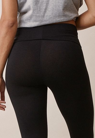 Boob Design gravidleggings är ett måste i varje blivande mammas garderob. De bekvämaste gravidleggings du kan tänka dig, designade för att passa lika bra före, under och efter graviditeten.