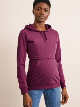 BOOB DESIGN Amningströjan B-Warmer Hoodie håller bröstet varmt både under studsande vinterfrost och på sommarkvällar. Skjortan är gjord av dubbelt tyg vid brösten och det undre lagret är värmande fleece.